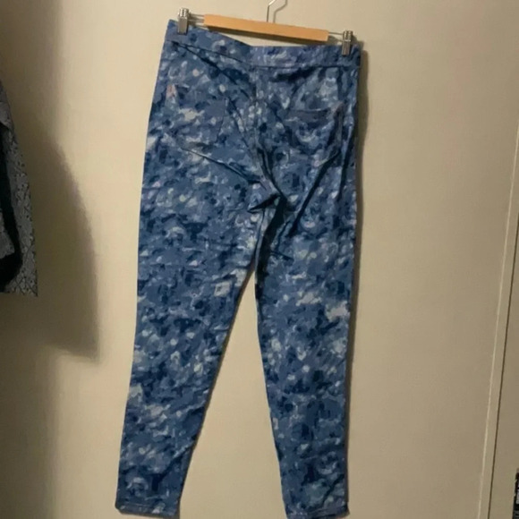 Shoshone - Picture 4 of 6